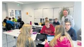FOS 12: Einblicke in den Journalismus